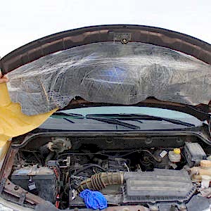 Шумоизоляция капота автомобиля